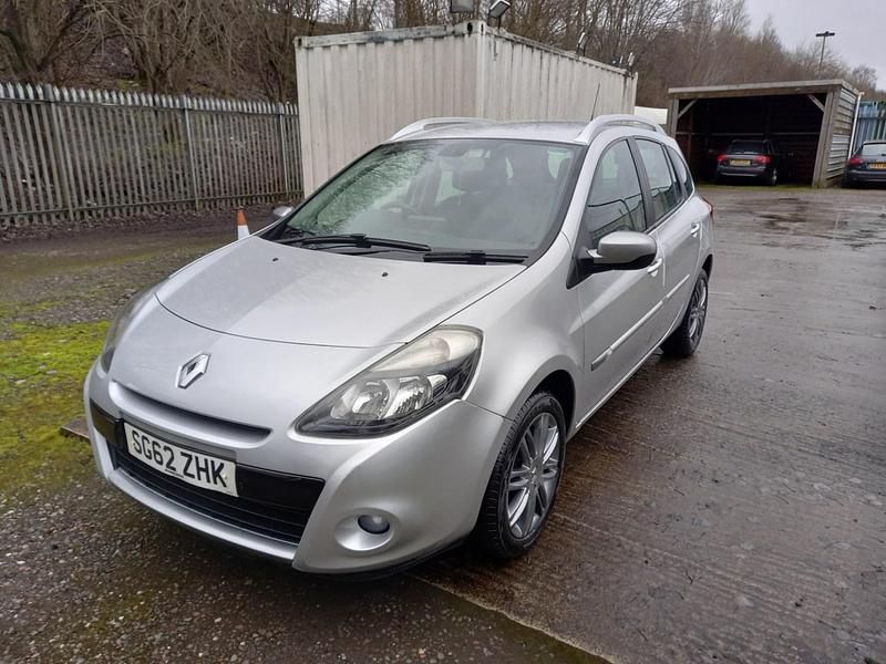 Used Renault Clio GrandTour Dynamique 2012 Silver Estate