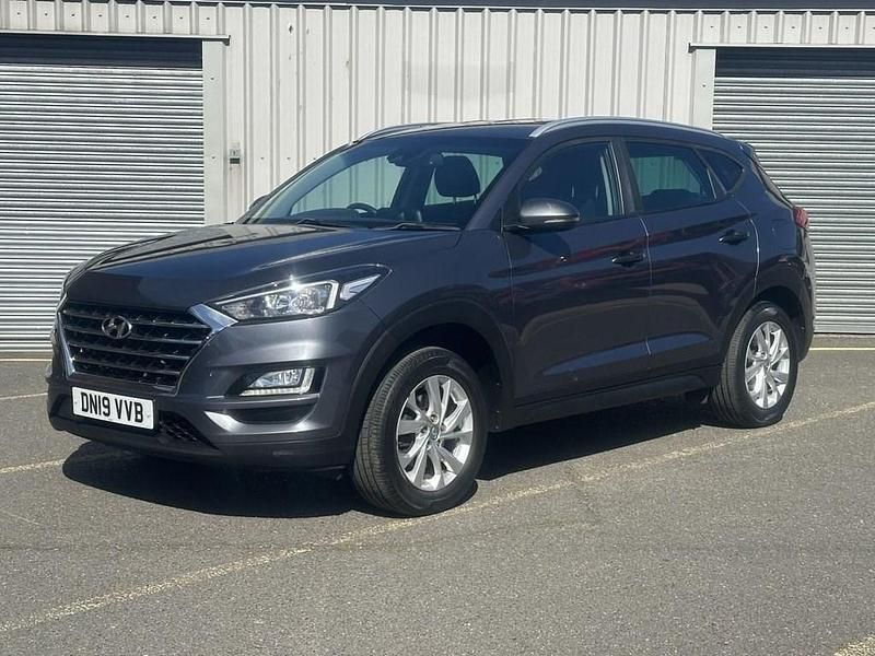 Used Hyundai Tucson SE 132 HP (97 kW) 2019 Grey SUV