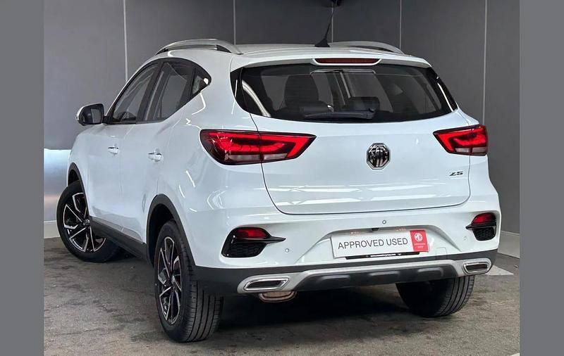 Used MG ZS Exclusive 106 HP (77 kW) 2022 White SUV