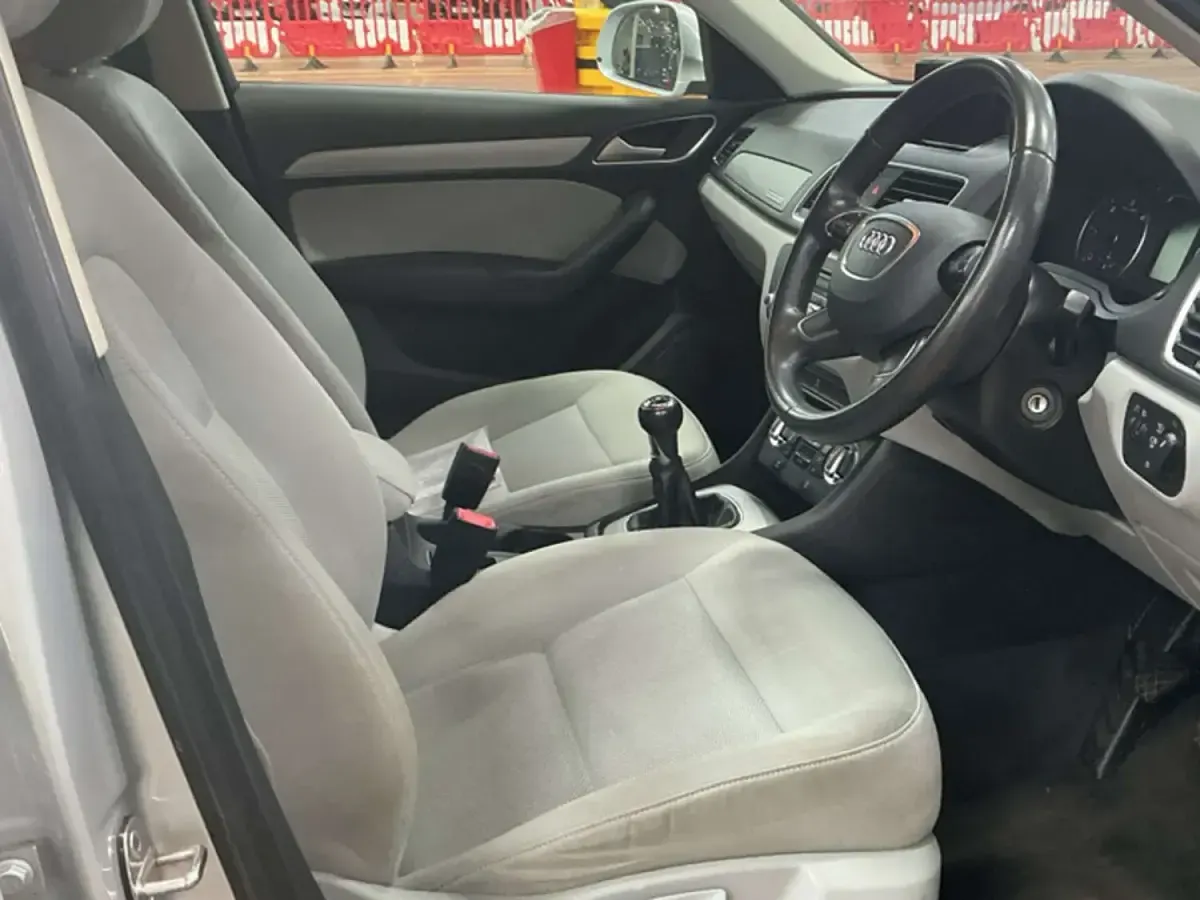 Used Audi Q3 Business 140 HP (102 kW) 2014 Silver SUV