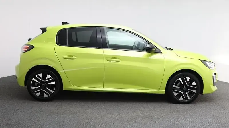 Used Peugeot 208 Allure 2025 Yellow Hatchback