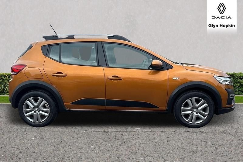 Used Dacia Sandero Comfort 2022 Orange Hatchback