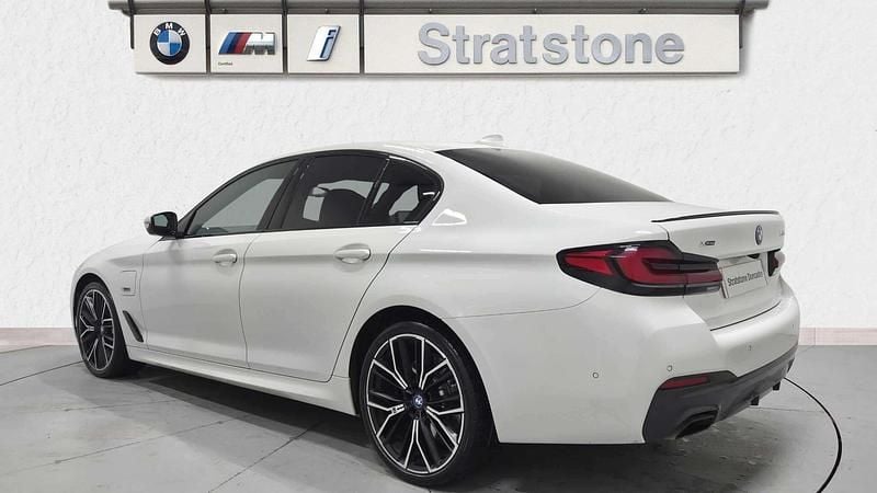 Used BMW 545e M Sport 389 HP (286 kW) 2022 White