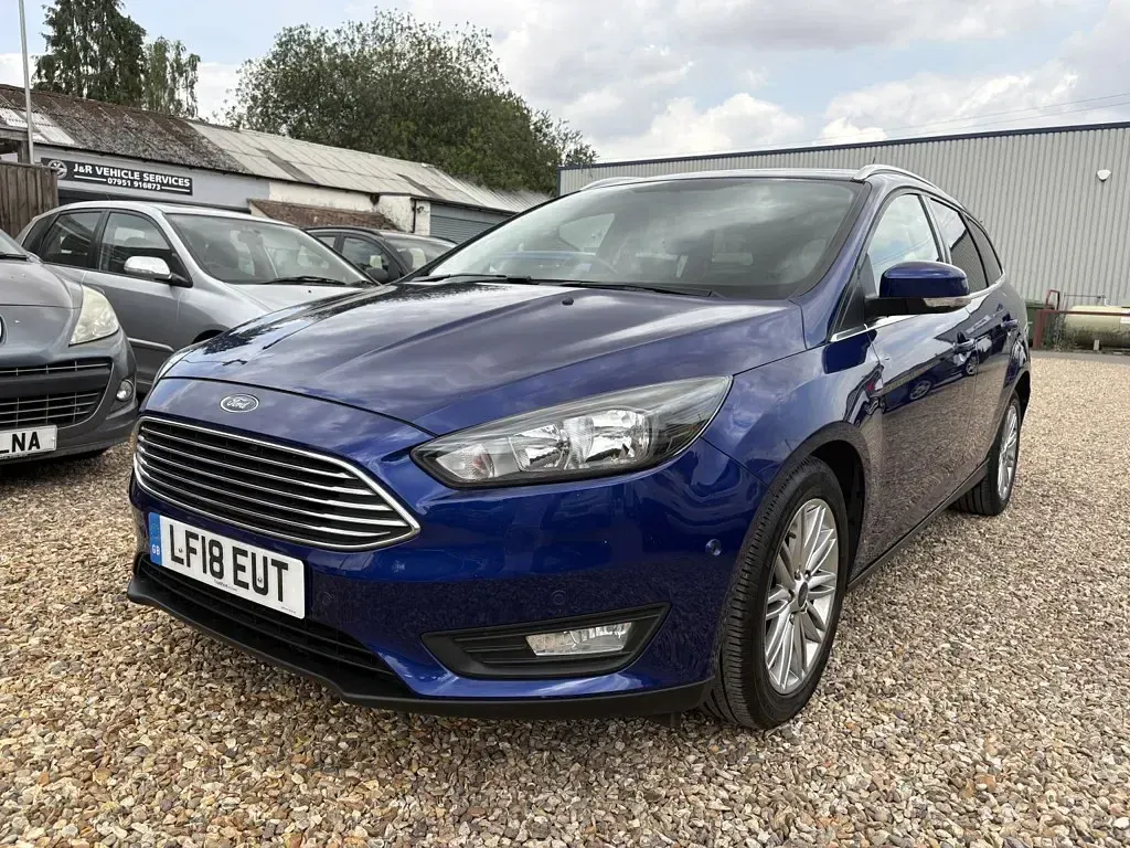 Used Ford Focus Zetec 2018 Blue Estate