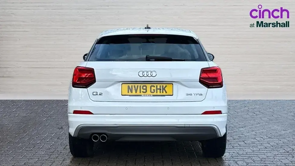 Used Audi Q2 S-Line 116 HP (85 kW) 2019 White SUV
