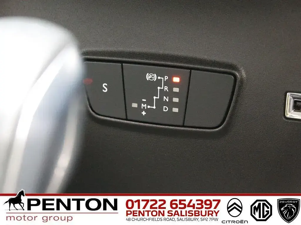 Used Citroën C3 Aircross PureTech 130 HP (95 kW) 2022 Red SUV