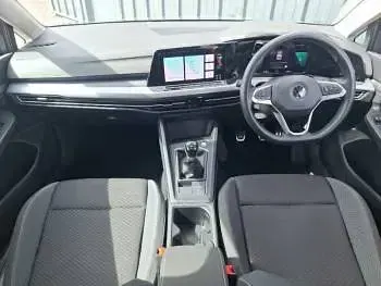 Usado VW Golf VIII Active 130 CV (95 kW) 2022 Gris Utilitario