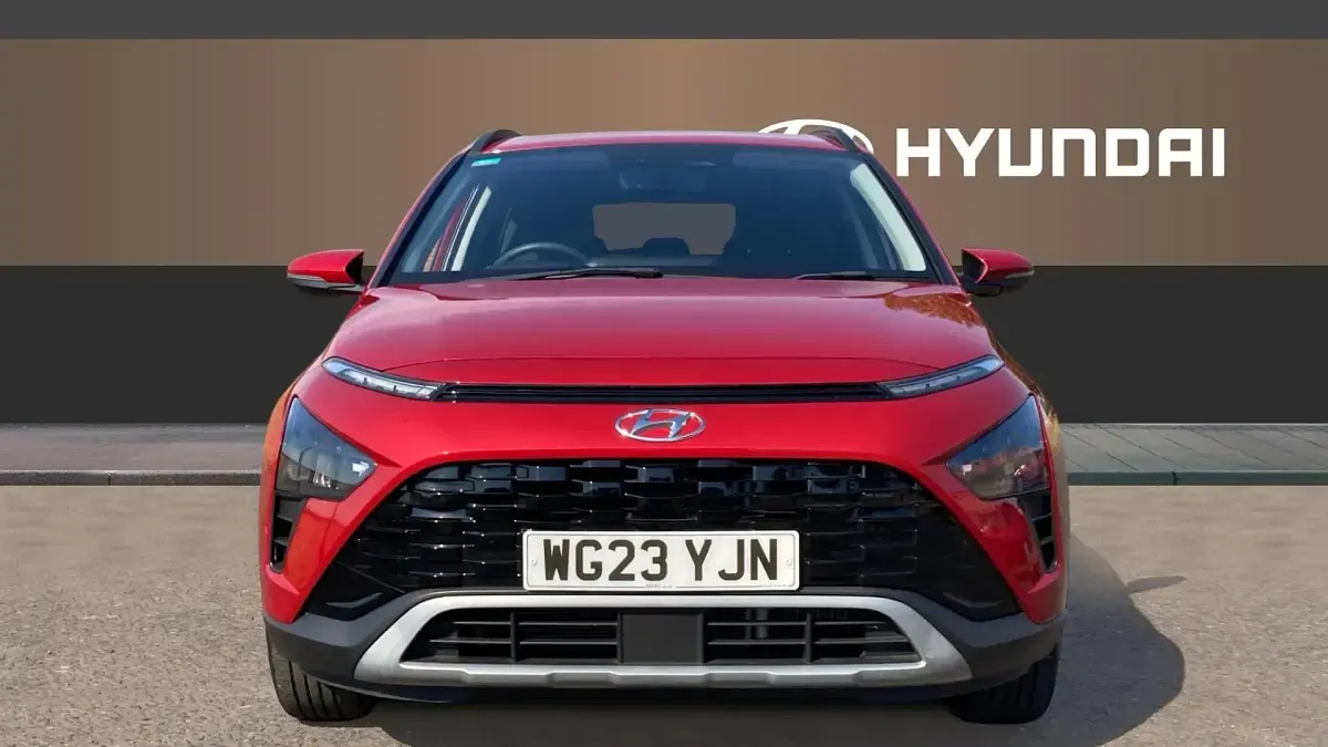 Used Hyundai Bayon Premium 120 HP (88 kW) 2023 Red SUV