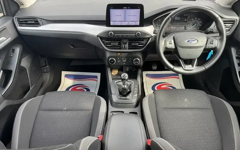 Used Ford Focus Zetec 95 HP (69 kW) 2025 Grey Estate