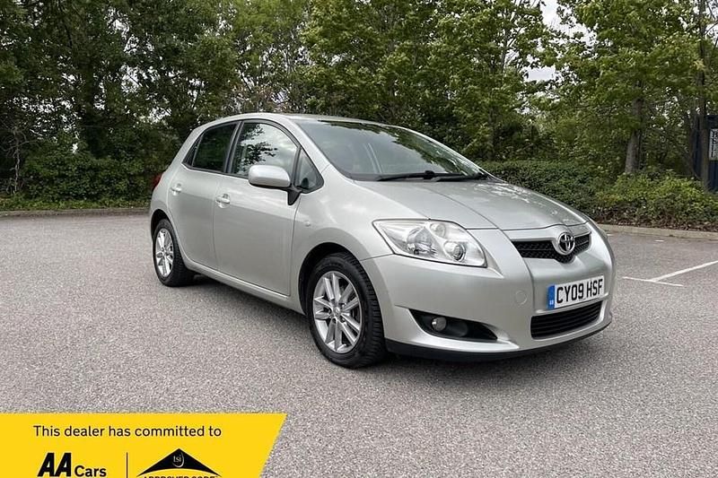 Used 2009 Toyota Auris | £4,480 (Fair price) - Image 1/1