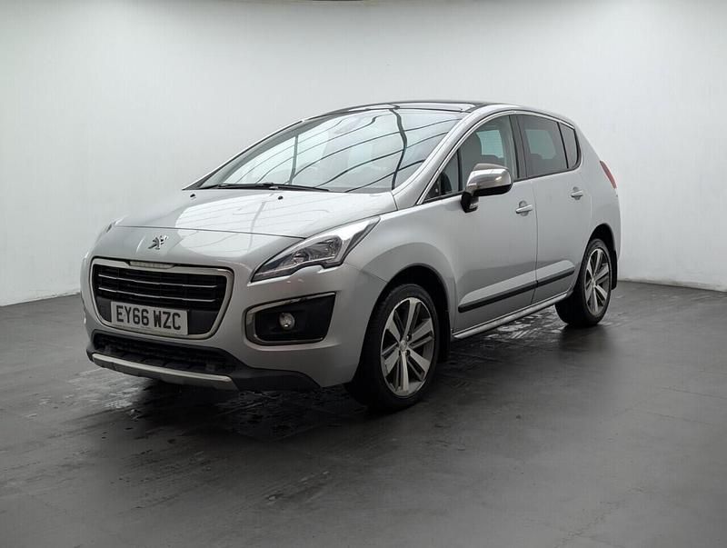Used Peugeot 3008 Allure 120 HP (88 kW) 2017 Silver Hatchback