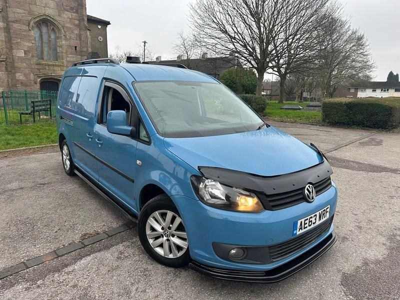 Blue Used 2013 VW Caddy Maxi Highline MPV | £5,495 (Expensive) - Image 1/4