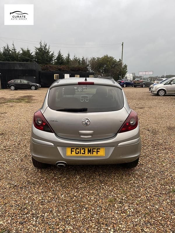 Used Vauxhall Corsa 100 HP (73 kW) 2013 Silver Hatchback