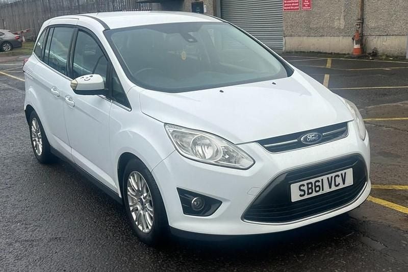 Used Ford Grand C-Max Titanium 2012 White MPV