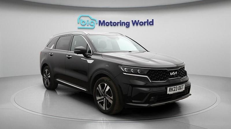 Used Kia Sorento 261 HP (191 kW) 2023 Black SUV