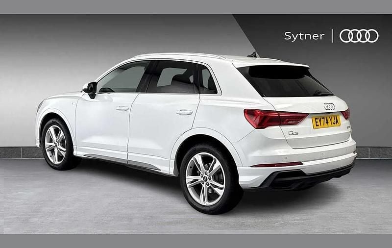 Used Audi Q3 S-Line 147 HP (108 kW) 2024 White SUV
