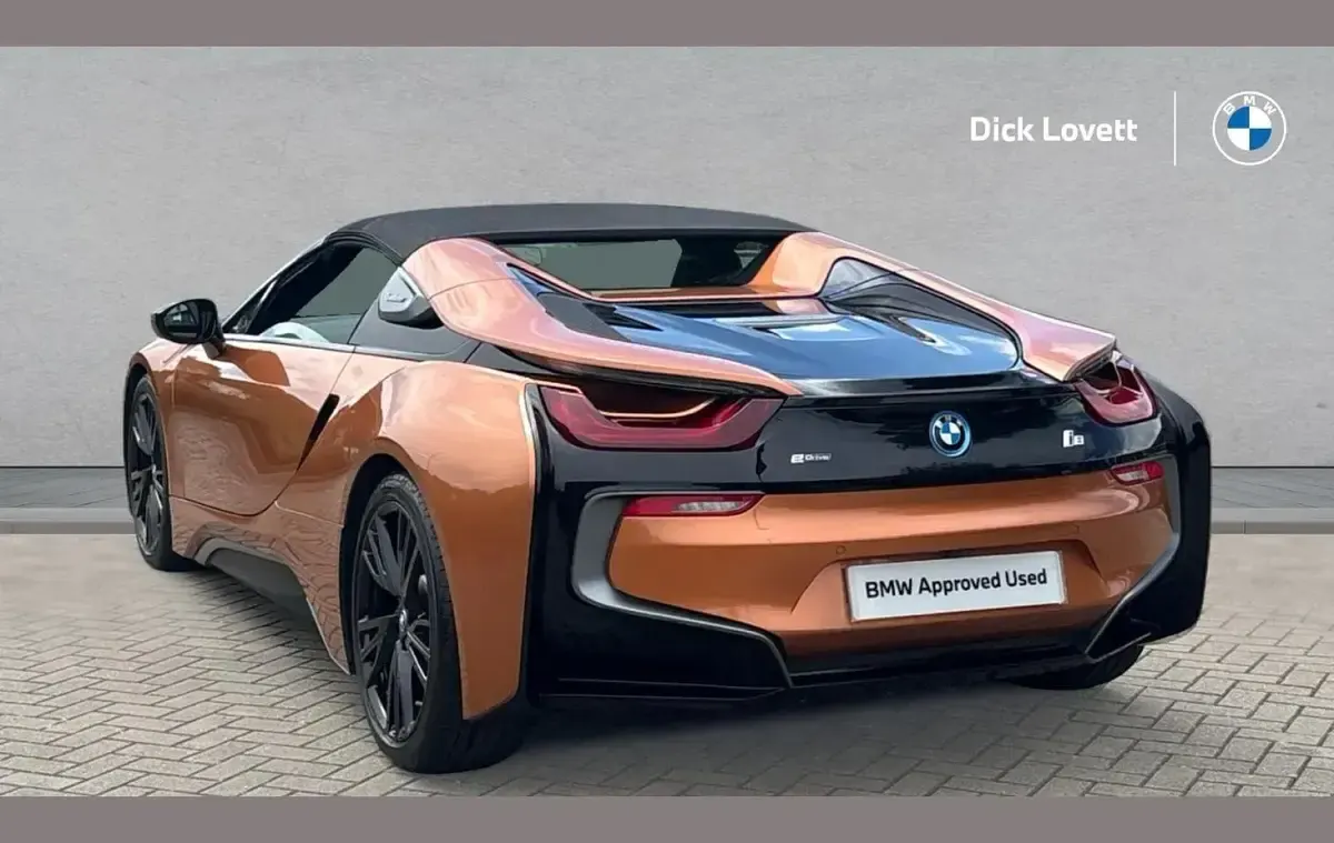 Used BMW i8 Comfort Edition 368 HP (270 kW) 2019 Orange Cabriolet