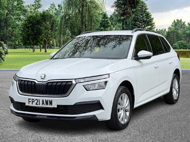 Used Skoda Kamiq 95 HP (69 kW) 2021 White SUV