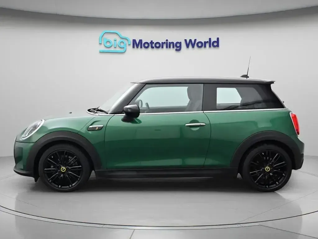 Used Mini Cooper SE Hatch 135 kW (184 HP) 2022 Hatchback