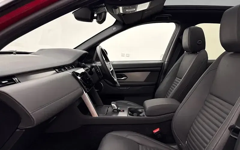Used Land Rover Discovery Sport HSE Dynamic 204 HP (150 kW) 2024 Red SUV