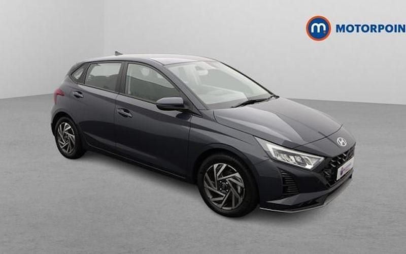Used Hyundai i20 Advanced 101 HP (74 kW) 2024 Grey Hatchback