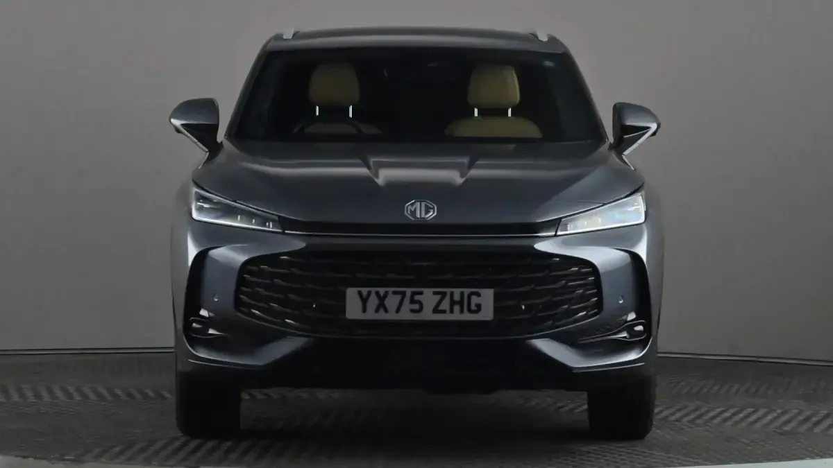 Used MG HS Trophy 224 HP (164 kW) 2025 Grey SUV