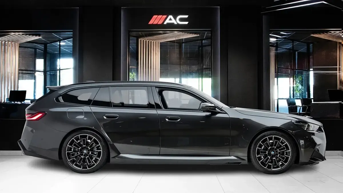 Used BMW M5 Comfort Edition 727 HP (534 kW) 2025 Grey Estate