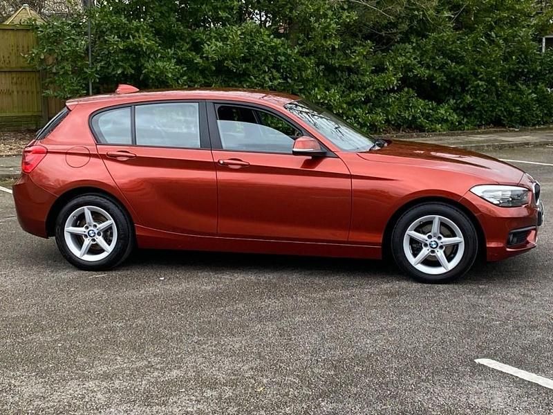 Used BMW 118 Comfort Edition 2017 Orange Hatchback