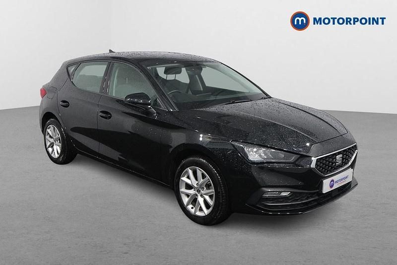 Black Used 2022 Seat Leon SE Hatchback | £13,699 (Fair price) - Image 1/4