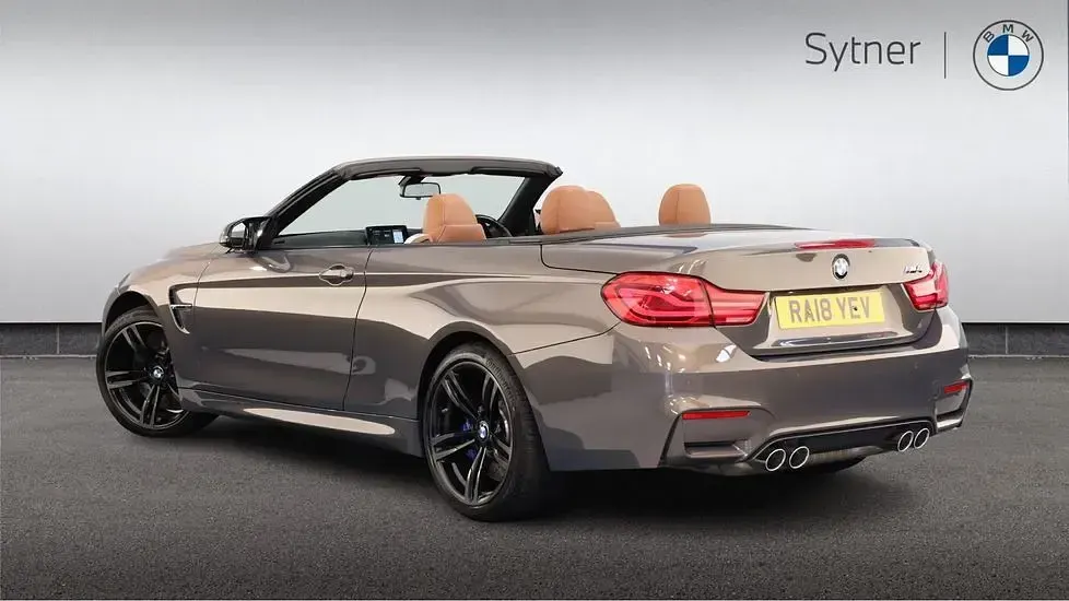 Used BMW M4 Cabriolet Comfort Edition 425 HP (312 kW) 2018 Beige Cabriolet