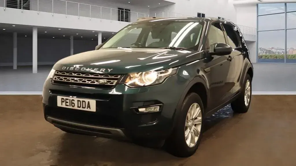Used Land Rover Discovery 4 SE 180 HP (132 kW) 2016 Green SUV