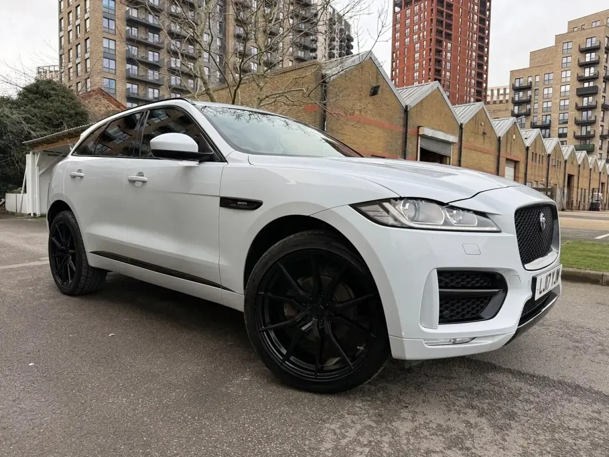 Used Jaguar F-Pace R-Sport 2017 White SUV