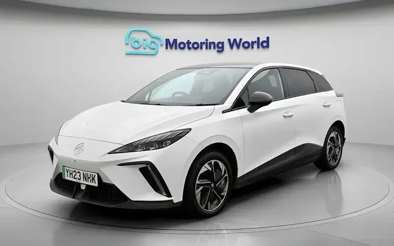 Used MG MG4 EV Trophy 150 kW (204 HP) 2025 Hatchback