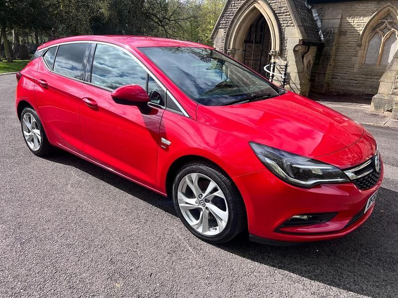 Used Vauxhall Astra SRi 2016 Red Hatchback