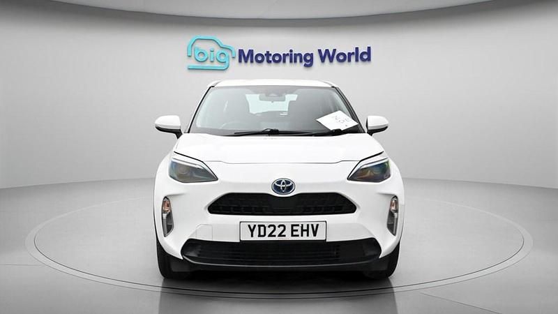 Used Toyota Yaris Cross 116 HP (85 kW) 2022 White SUV