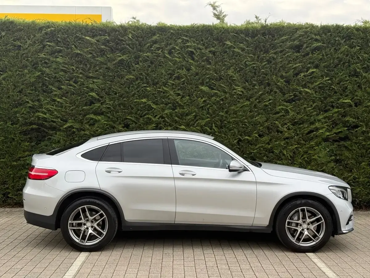 Second-hand Mercedes GLC220 AMG line 170 CP (125 kW) 2017 Argintiu Coupe