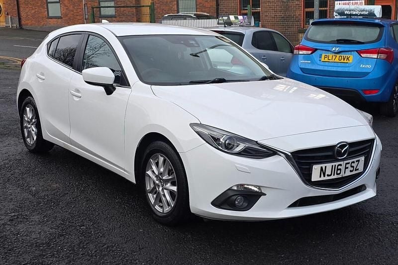 White Used 2016 Mazda 3 Hatchback | £5,795 (Good price) - Image 1/4