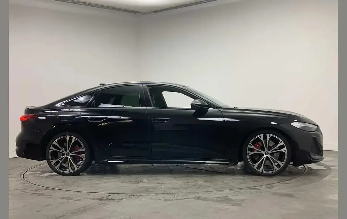 Used Audi A5 Advanced 362 HP (266 kW) 2025 Black Sedan
