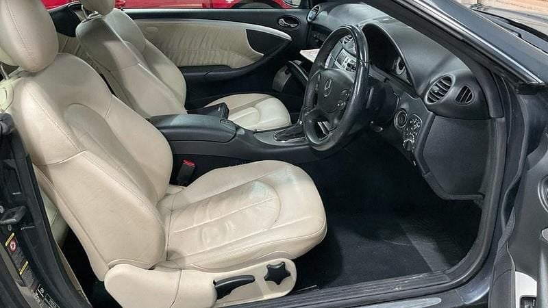 Used Mercedes CLK220 2009 Grey Coupe