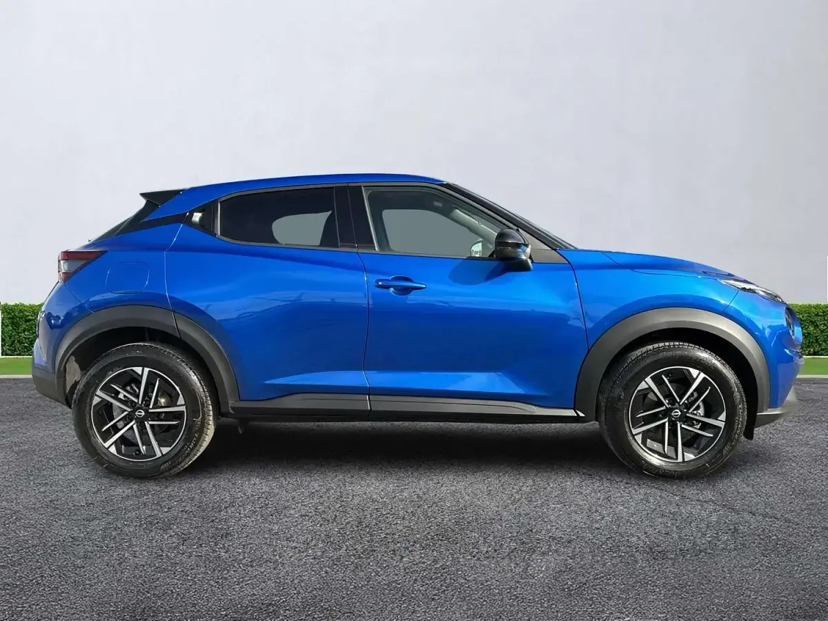 New Nissan Juke N-Connecta 114 HP (83 kW) 2026 Blue SUV