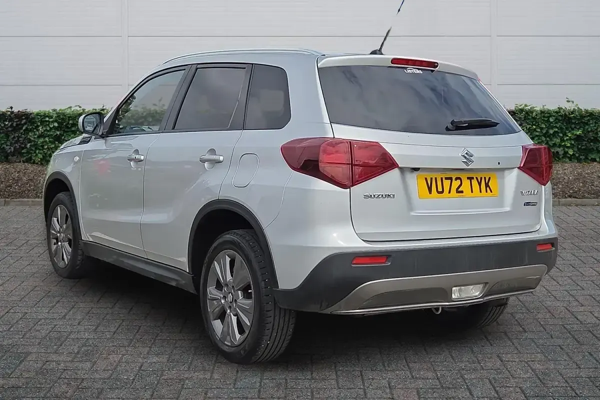 Used Suzuki Vitara SZ-T 116 HP (85 kW) 2022 Silver SUV