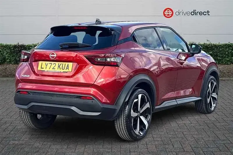 Used Nissan Juke Tekna 114 HP (83 kW) 2023 Red SUV