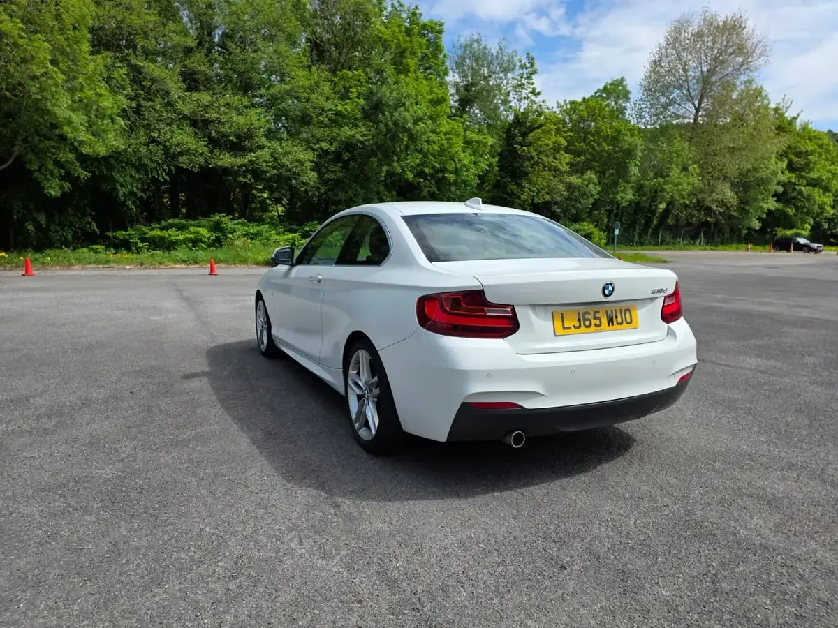 Used BMW 218 M Sport 2015 White Coupe