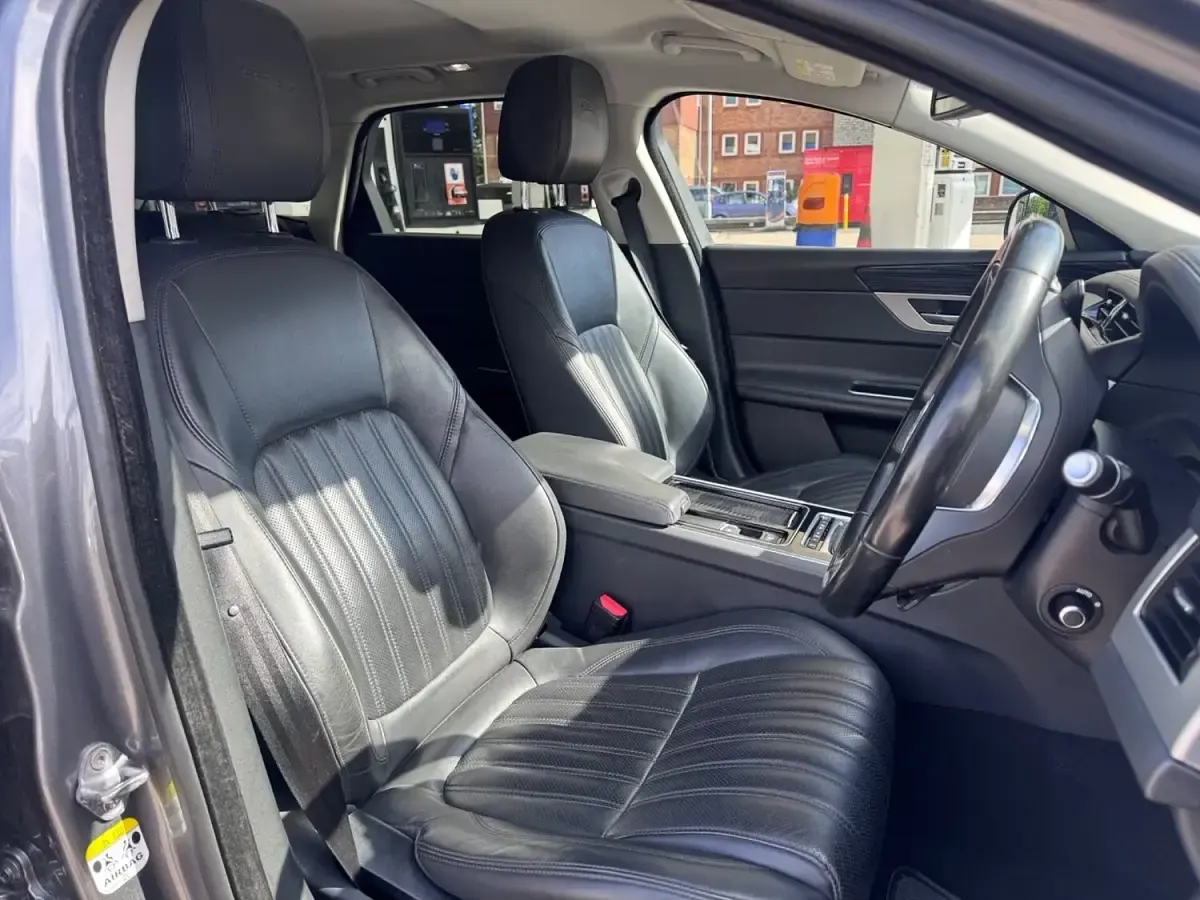 Used Jaguar XF Portfolio 2017 Grey Estate