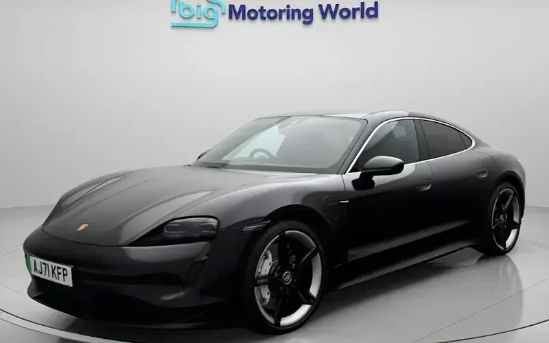 Used Porsche Taycan Performance Package 419 kW (571 HP) 2022 Black Sedan