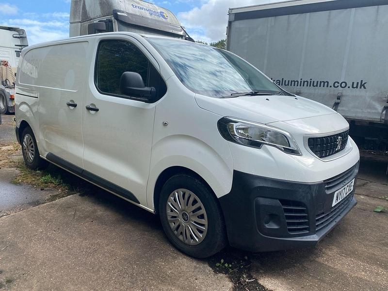 White Used 2017 Peugeot Expert S Van | £6,450 (Super price) - Image 1/4