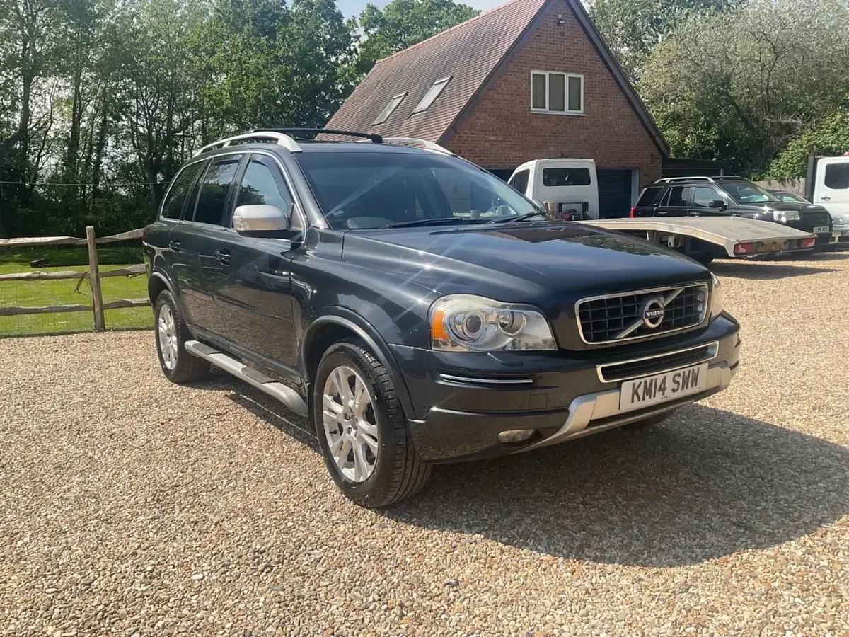 Used Volvo XC90 SE Lux 200 HP (147 kW) 2014 Grey SUV