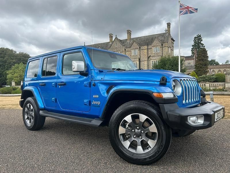 Used Jeep Wrangler Overland 272 HP (200 kW) 2022 Hydro blue metallic SUV