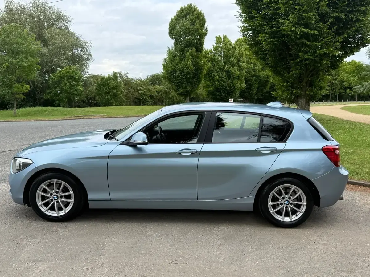 Używany BMW 116 2012 Niebieski Hatchback