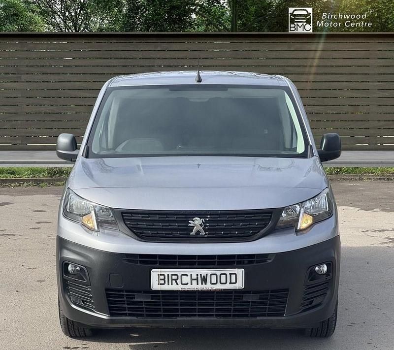 Usado Peugeot Partner 2019 Cinzento Monovolume